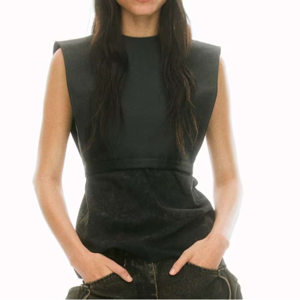 hm lorena saravia top layered top